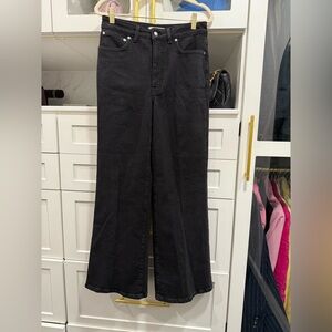Madewell curvy perfect vintage black jeans in size 28